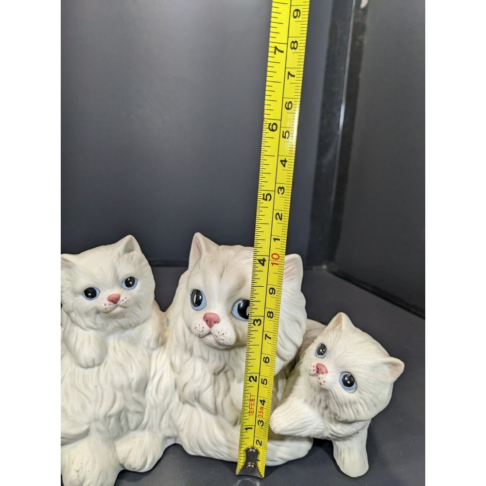 Vintage HOMCO Porcelain Ceramic Cat Figurine White Persian Mother Kittens 1412 - Picture 10 of 11